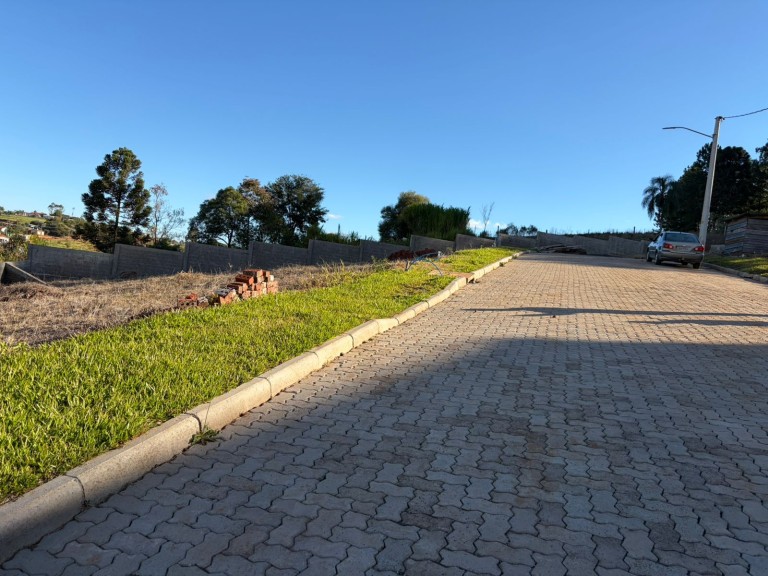 TERRENO DE 267 M² EM TRINDADE DO SUL-RS