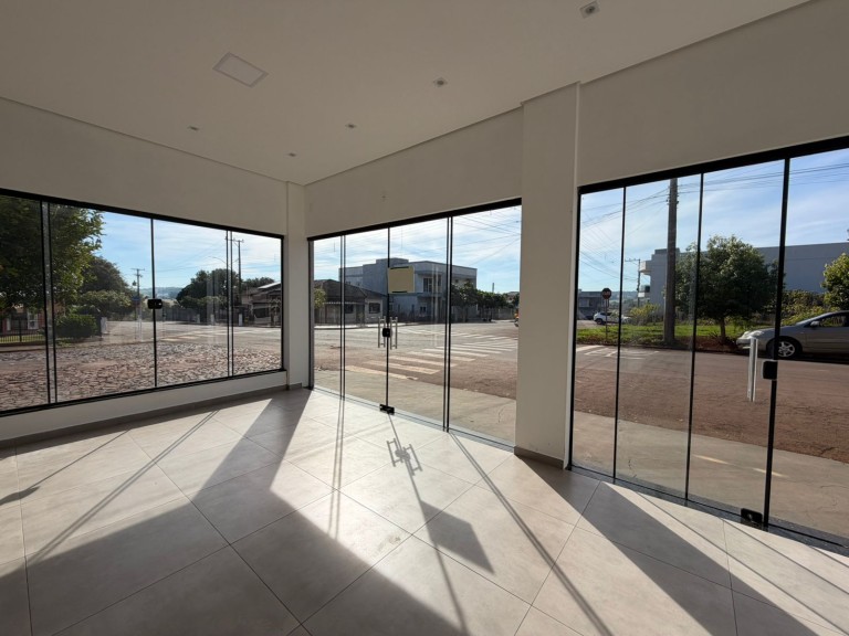 EDIFÍCIO DE 440 M² NO CENTRO DE CONSTANTINA-RS