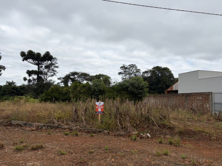 TERRENO DE 920 M² EM CONSTANTINA-RS