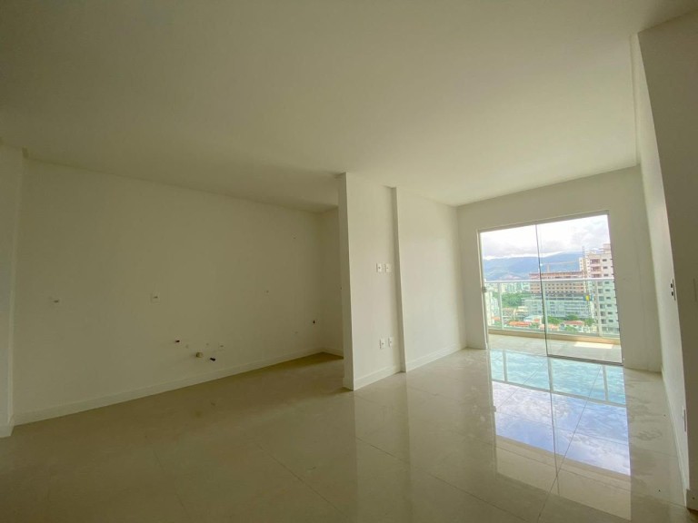 APARTAMENTO DE 80 M² EM ITAPEMA-SC