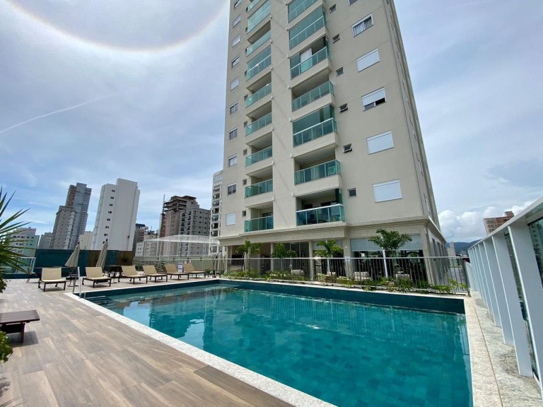 APARTAMENTO DE 80 M² EM ITAPEMA-SC