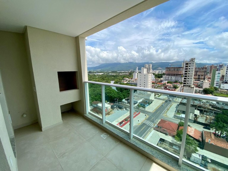 APARTAMENTO DE 80 M² EM ITAPEMA-SC