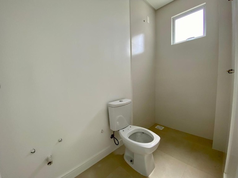 APARTAMENTO DE 80 M² EM ITAPEMA-SC