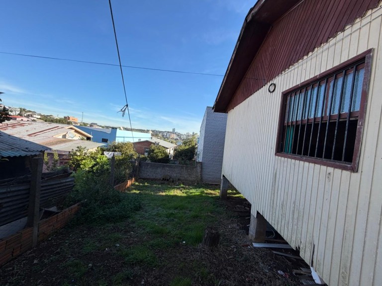 CASA DE 72 M² EM SARANDI-RS