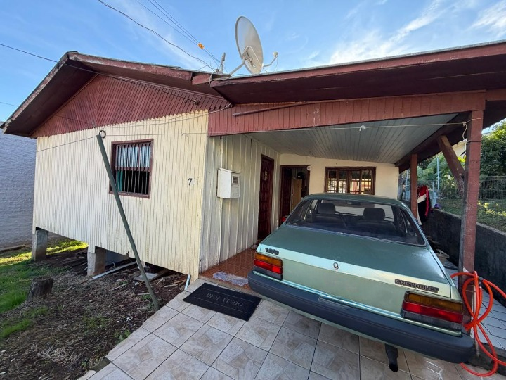 CASA DE 72 M² EM SARANDI-RS