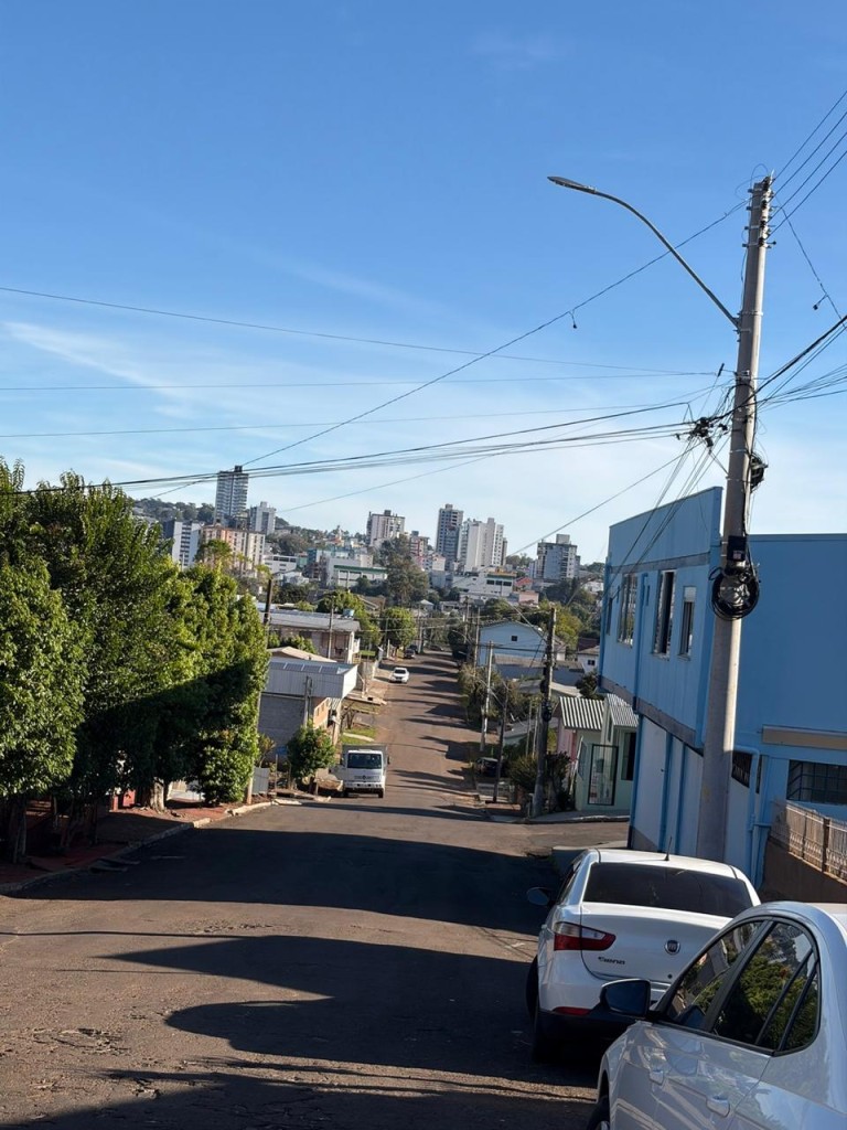 CASA DE 72 M² EM SARANDI-RS