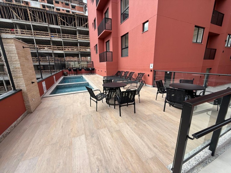APARTAMENTO DE 70 M² EM ITAPEMA-SC