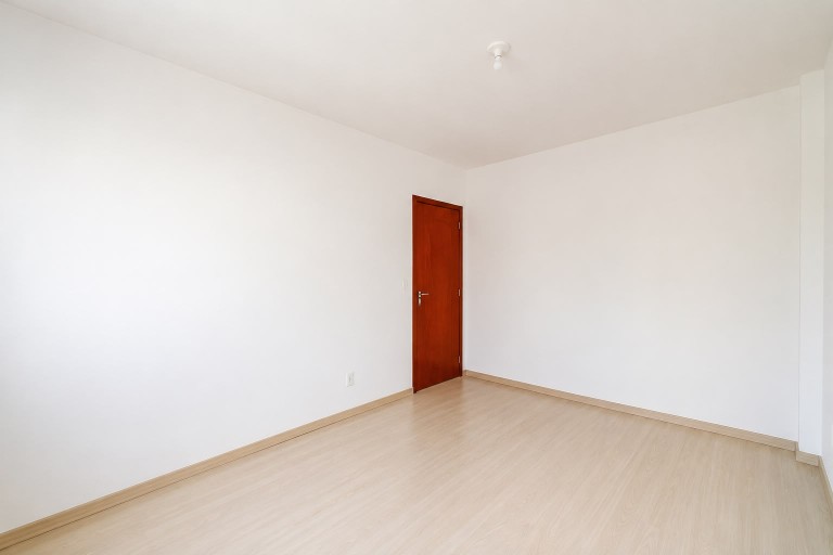 APARTAMENTO DUPLEX EM PORTO ALEGRE-RS