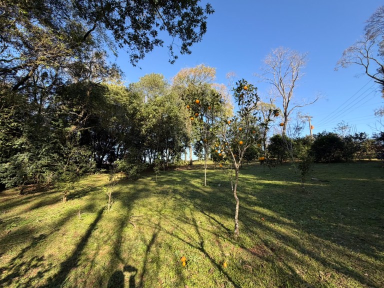 CHÁCARA NO CONDOMÍNIO RURAL PARQUE DA AMIZADE