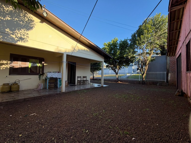 CASA DE 160 M² EM SÃO JOSÉ DAS MISSÕES-RS