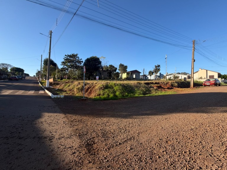 TERRENO DE ESQUINA DE 339 M² EM RONDA ALTA-RS