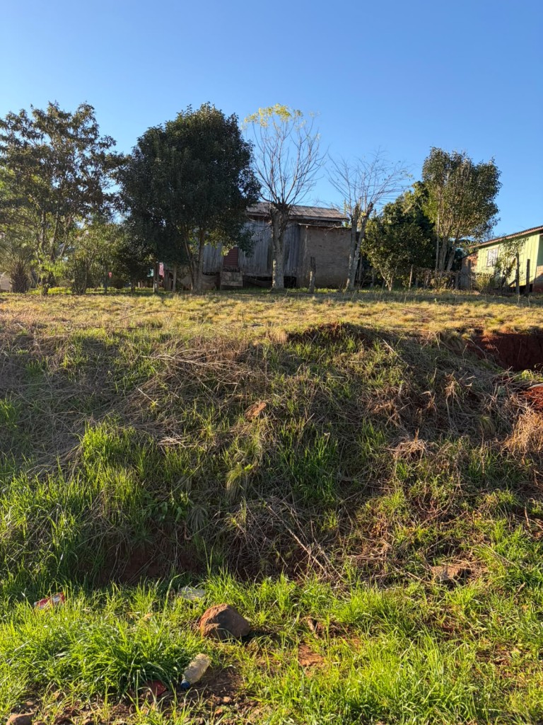 TERRENO DE ESQUINA DE 339 M² EM RONDA ALTA-RS