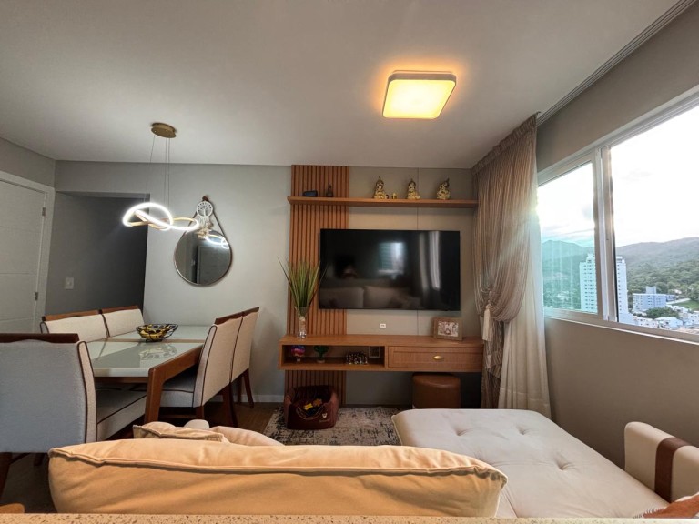 APARTAMENTO MOBILIADO EM ITAPEMA-SC