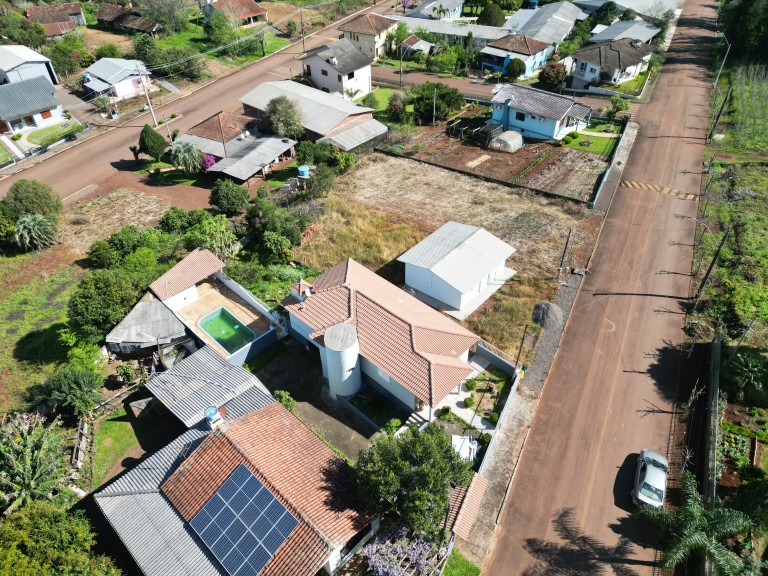 CASA DE 240 M² EM NOVO XINGU-RS