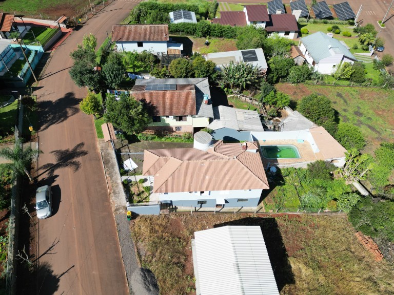 CASA DE 240 M² EM NOVO XINGU-RS
