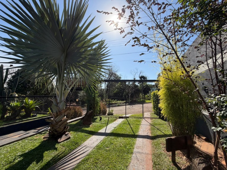CASA MOBILIADA DE 186 M² EM NOVO XINGU-RS