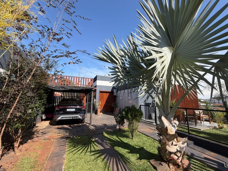 CASA MOBILIADA DE 186 M² EM NOVO XINGU-RS