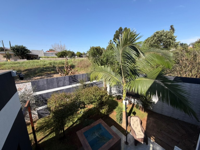 CASA MOBILIADA DE 186 M² EM NOVO XINGU-RS