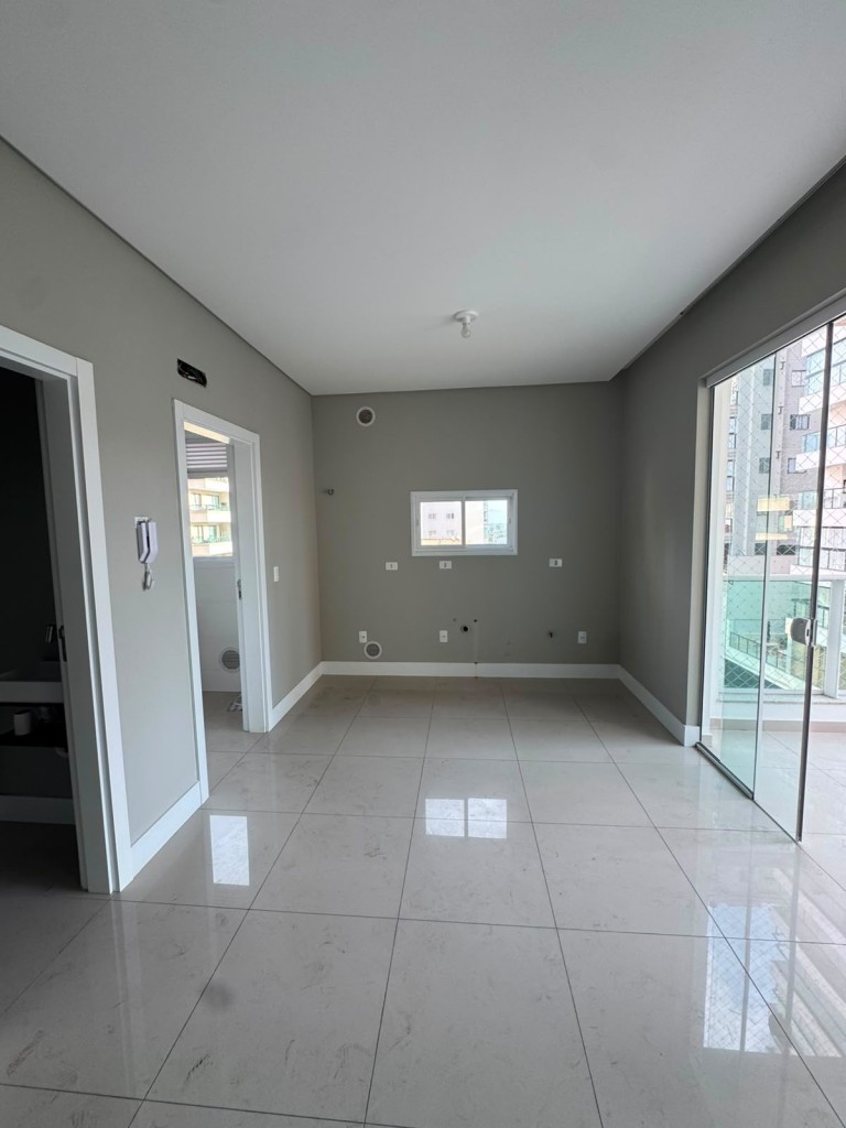 APARTAMENTO EM ITAPEMA-SC COM 100 MESES PARA PAGAR