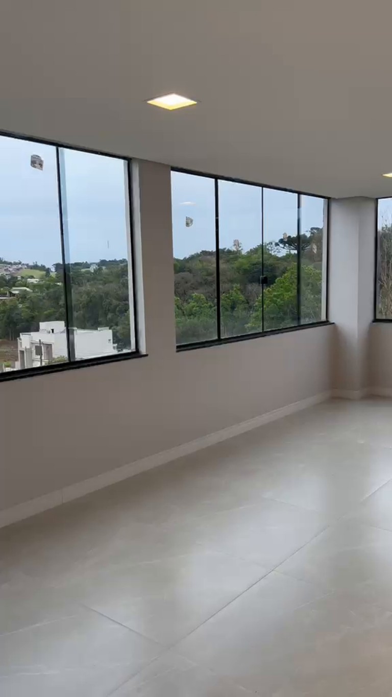 APARTAMENTO DE 222 M² EM RONDA ALTA-RS