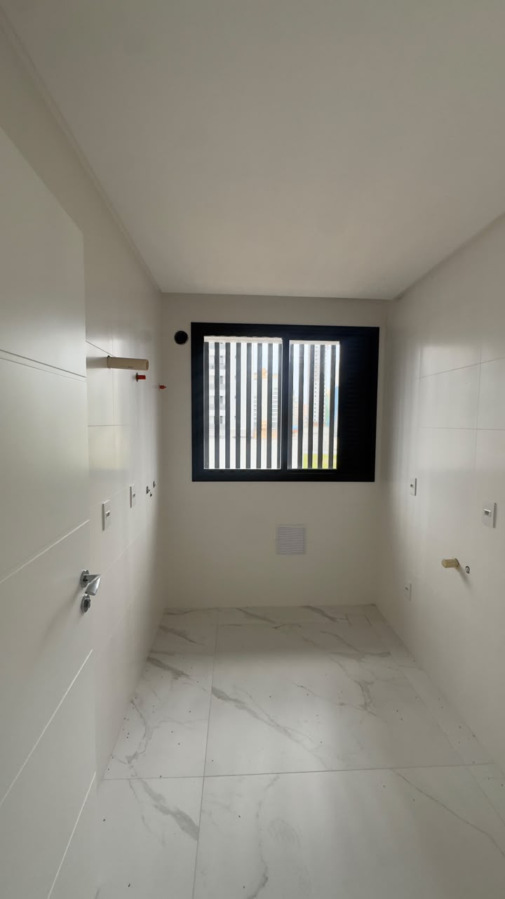APARTAMENTO DE 179 M² EM ITAPEMA-SC