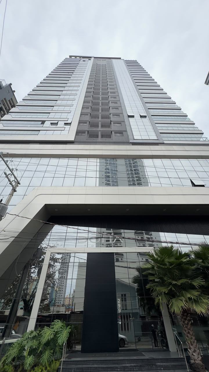APARTAMENTO DE 179 M² EM ITAPEMA-SC