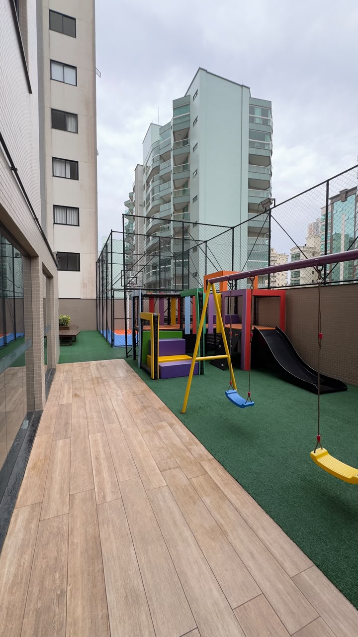 APARTAMENTO DE 179 M² EM ITAPEMA-SC