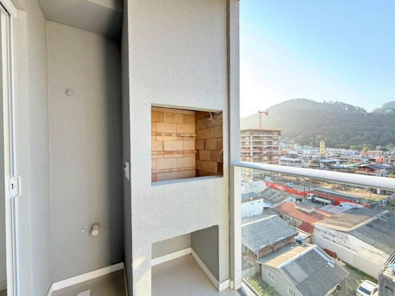APARTAMENTO NOVO EM ITAPEMA-SC