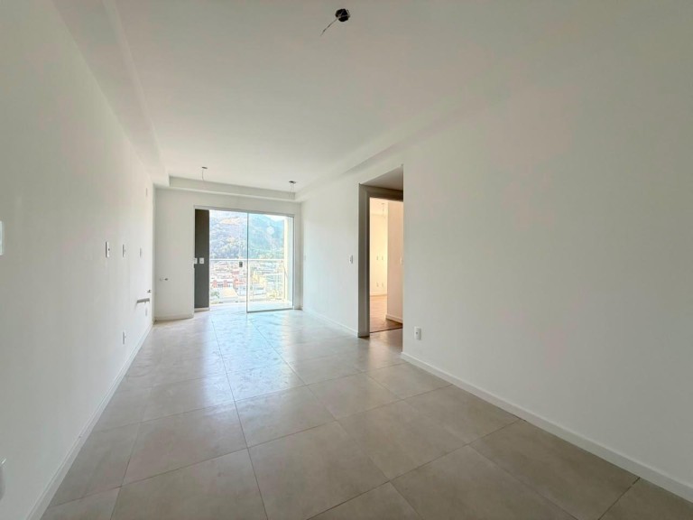 APARTAMENTO NOVO EM ITAPEMA-SC