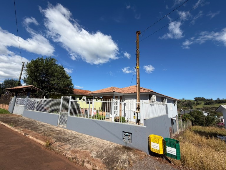 CASA DE 240 M² EM NOVO XINGU-RS