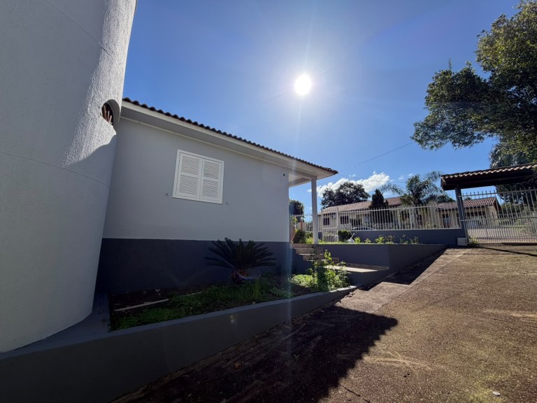 CASA DE 240 M² EM NOVO XINGU-RS