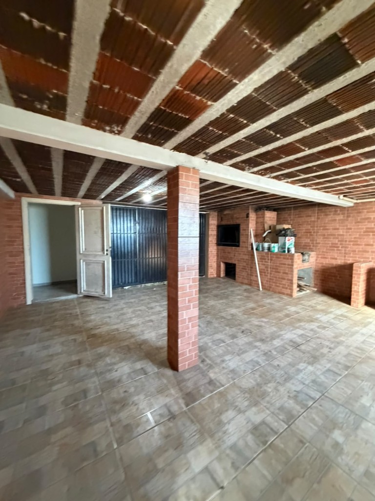 CASA DE 240 M² EM NOVO XINGU-RS