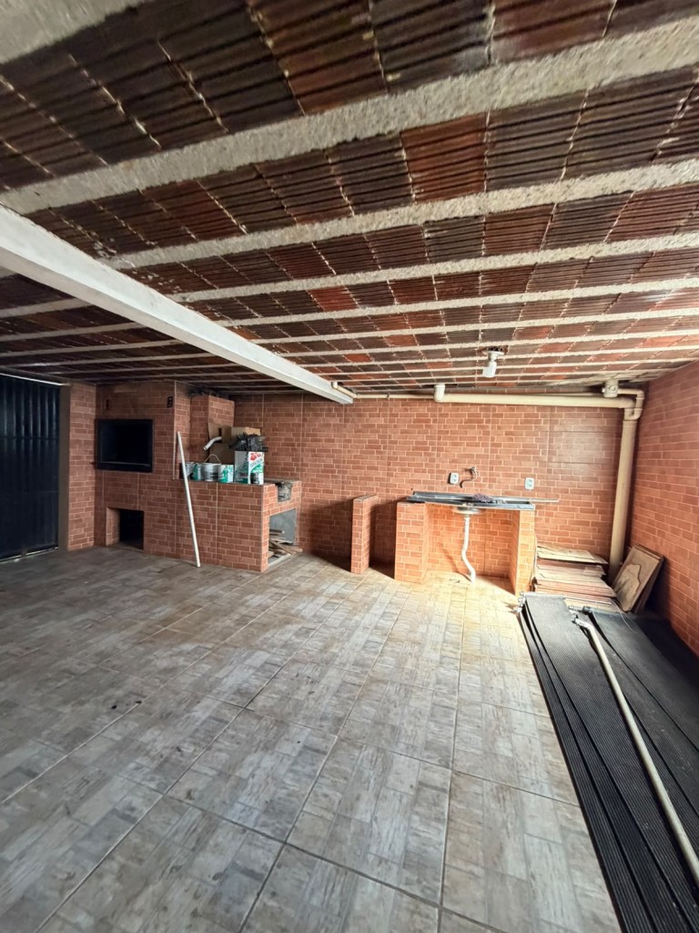 CASA DE 240 M² EM NOVO XINGU-RS