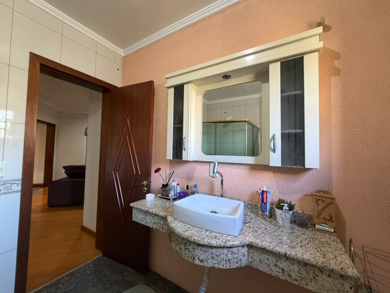 EDIFÍCIO DE 630 M² NO CENTRO DE CONSTANTINA-RS