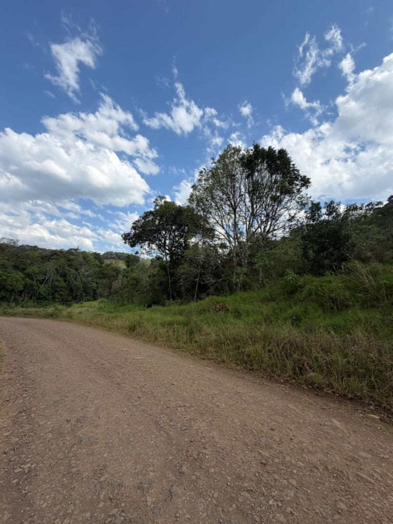 ÁREA DE TERRA DE 5.4 HA NO RS