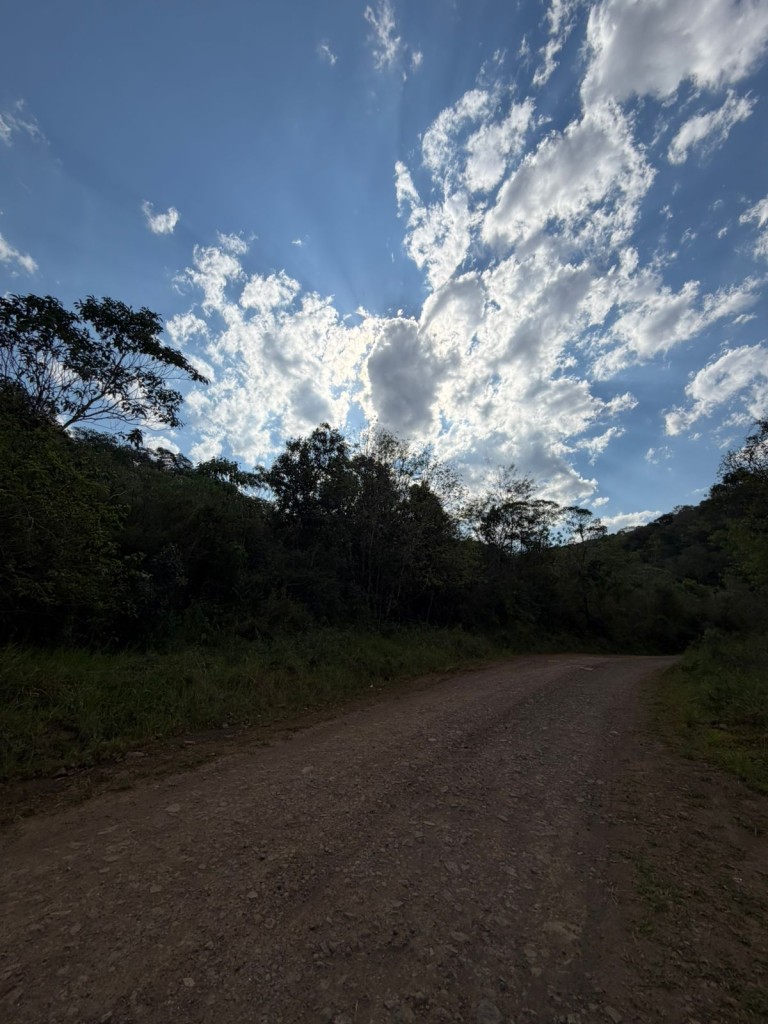 ÁREA DE TERRA DE 5.4 HA NO RS