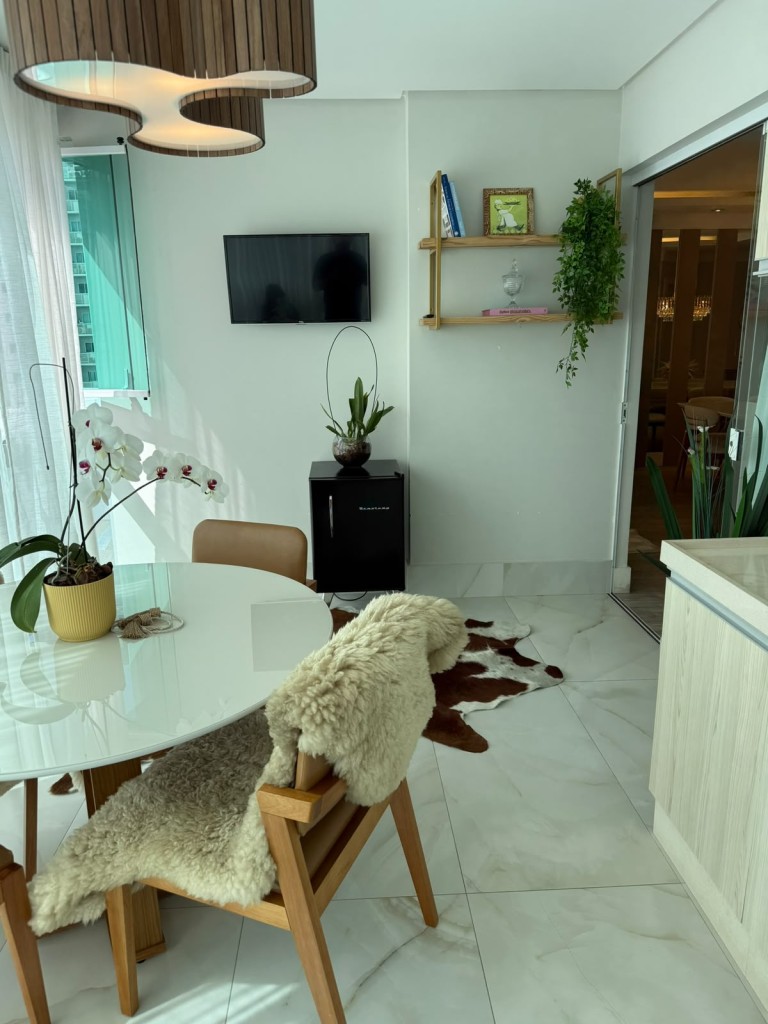 APARTAMENTO ALTO PADRÃO NO LITORAL CATARINENSE