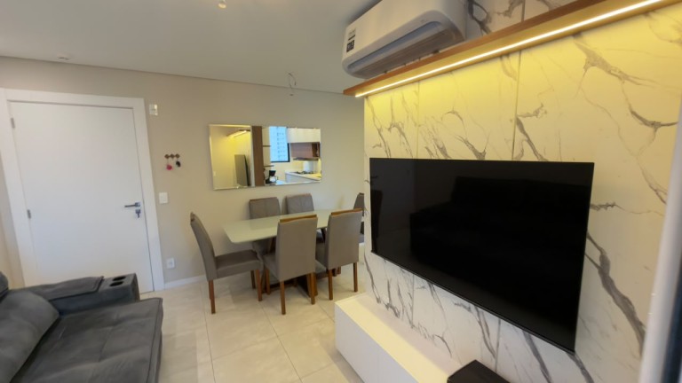 APARTAMENTO MOBILIADO EM ITAPEMA-SC