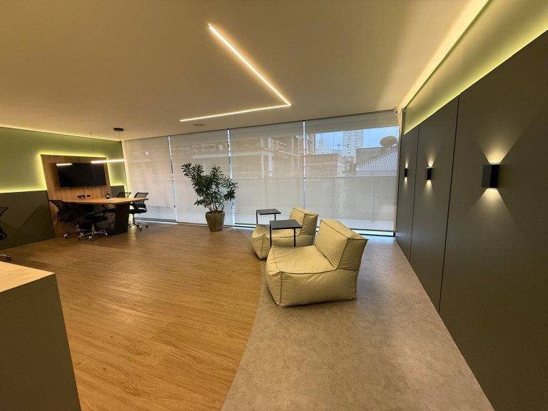 APARTAMENTO MOBILIADO EM ITAPEMA-SC
