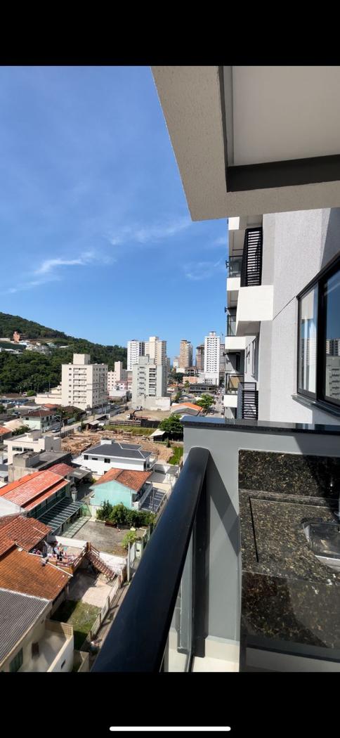 APARTAMENTO MOBILIADO EM ITAPEMA-SC