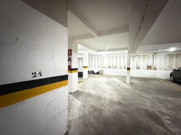 APARTAMENTO SEMI MOBILIADO NO CENTRO DE PASSO FUNDO-RS