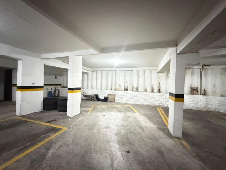 APARTAMENTO SEMI MOBILIADO NO CENTRO DE PASSO FUNDO-RS
