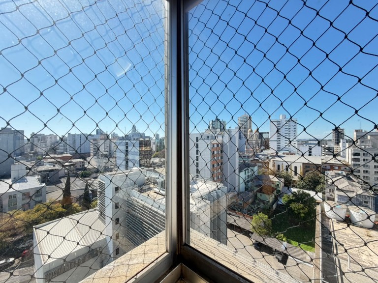 APARTAMENTO SEMI MOBILIADO NO CENTRO DE PASSO FUNDO-RS