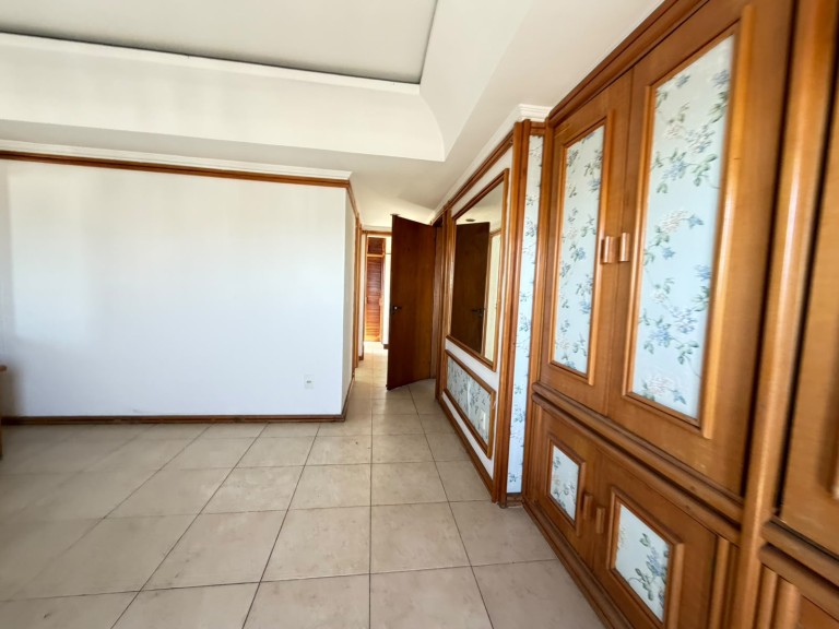 APARTAMENTO SEMI MOBILIADO NO CENTRO DE PASSO FUNDO-RS