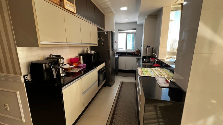 APARTAMENTO MOBILIADO EM ITAPEMA-SC