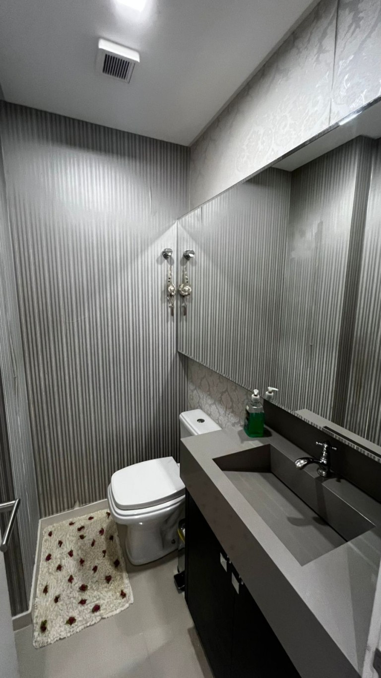 APARTAMENTO MOBILIADO EM ITAPEMA-SC