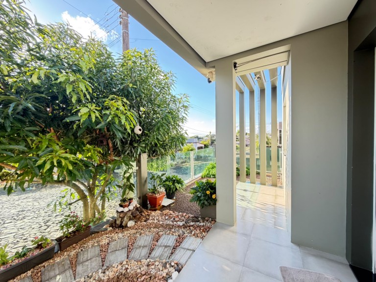 CASA MOBILIADA DE 199 M² EM CONSTANTINA-RS