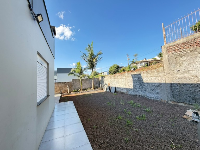 CASA MOBILIADA DE 199 M² EM CONSTANTINA-RS