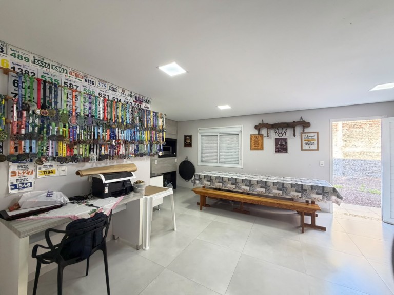 CASA MOBILIADA DE 199 M² EM CONSTANTINA-RS