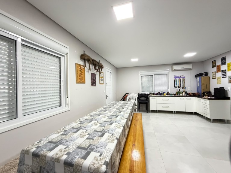 CASA MOBILIADA DE 199 M² EM CONSTANTINA-RS